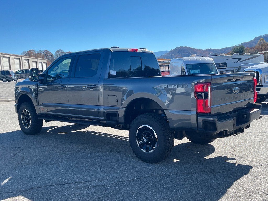2026 Ford Super Duty F-250 SRW LARIAT