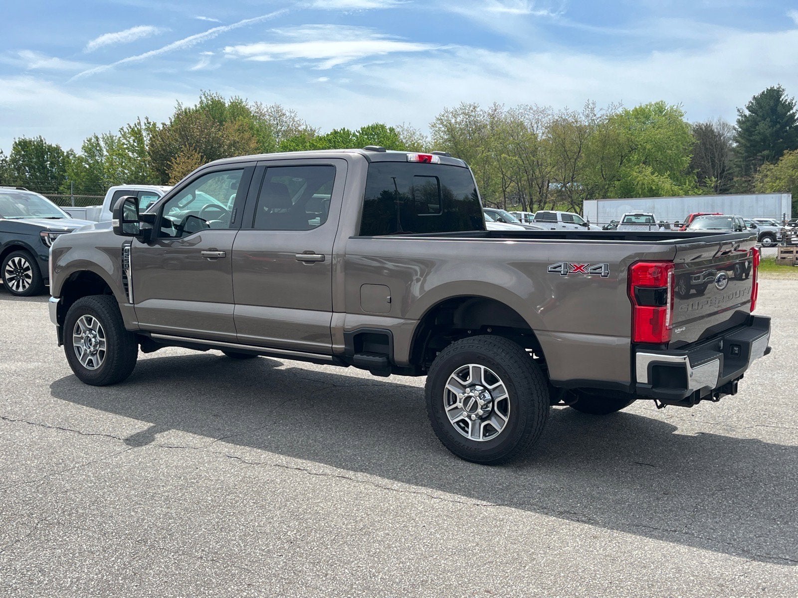 2023 Ford Super Duty F-250 SRW LARIAT