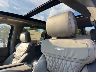 2026 Ford Super Duty F-350 SRW Platinum