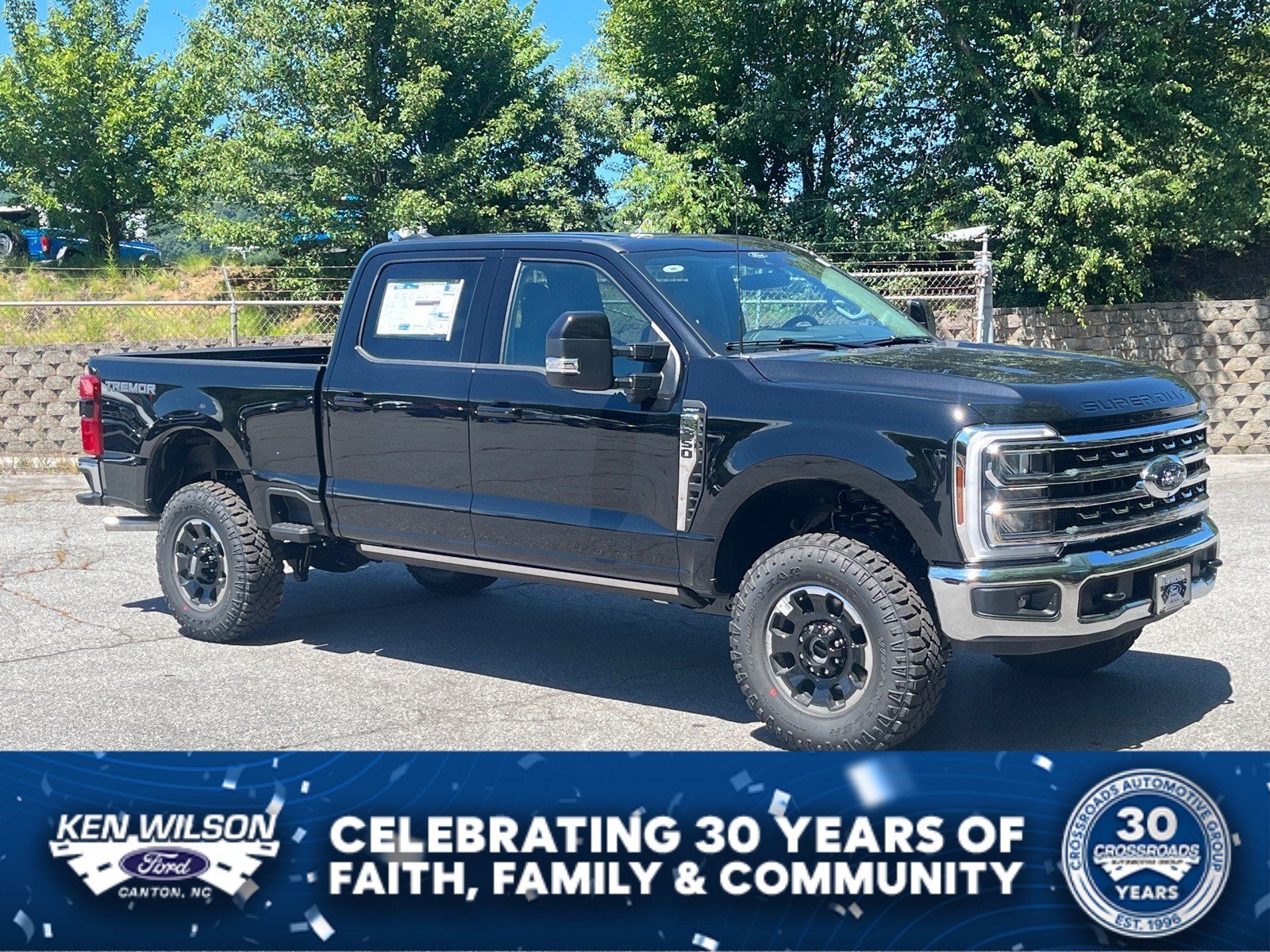 2026 Ford Super Duty F-350 SRW LARIAT