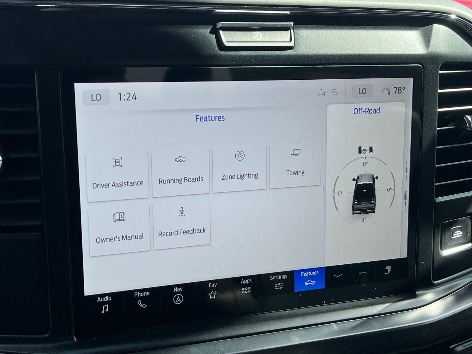 2026 Ford Super Duty F-350 SRW LARIAT