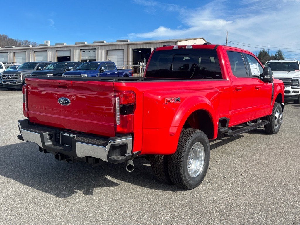 2026 Ford Super Duty F-350 DRW XLT DRW