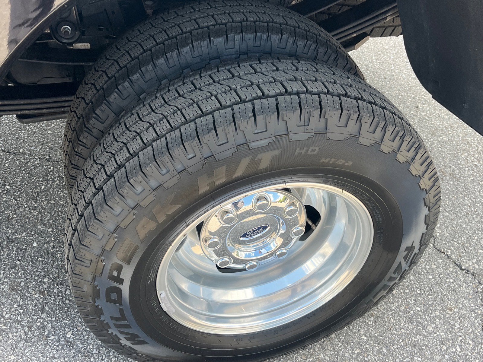 2024 Ford Super Duty F-350 DRW LARIAT