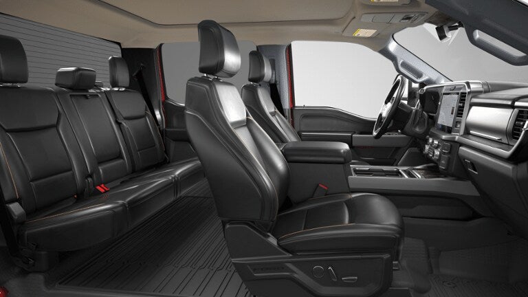 2026 Ford Super Duty F-450 DRW LARIAT