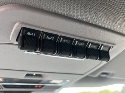 2025 Ford Super Duty F-450 DRW LARIAT