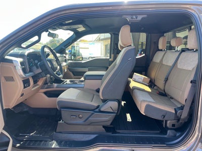 2026 Ford Super Duty F-350 SRW XLT