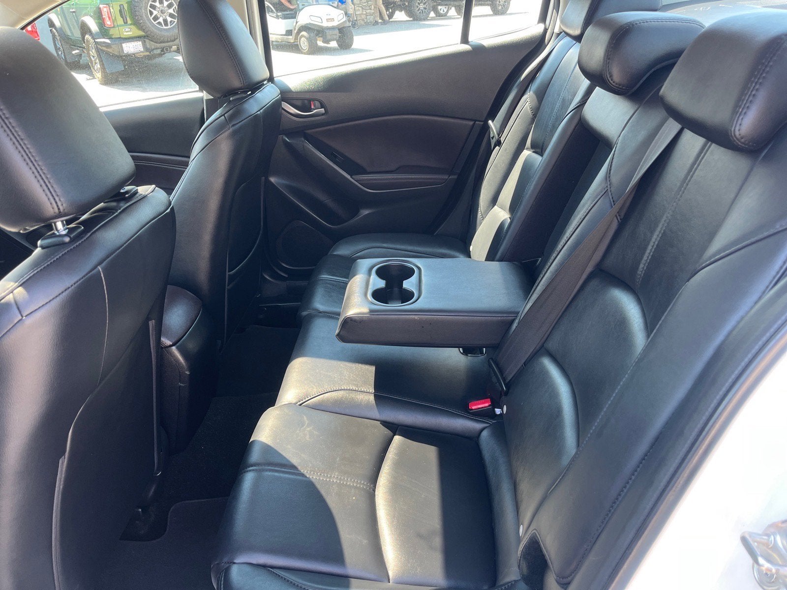 2018 Mazda Mazda3 4-Door Touring