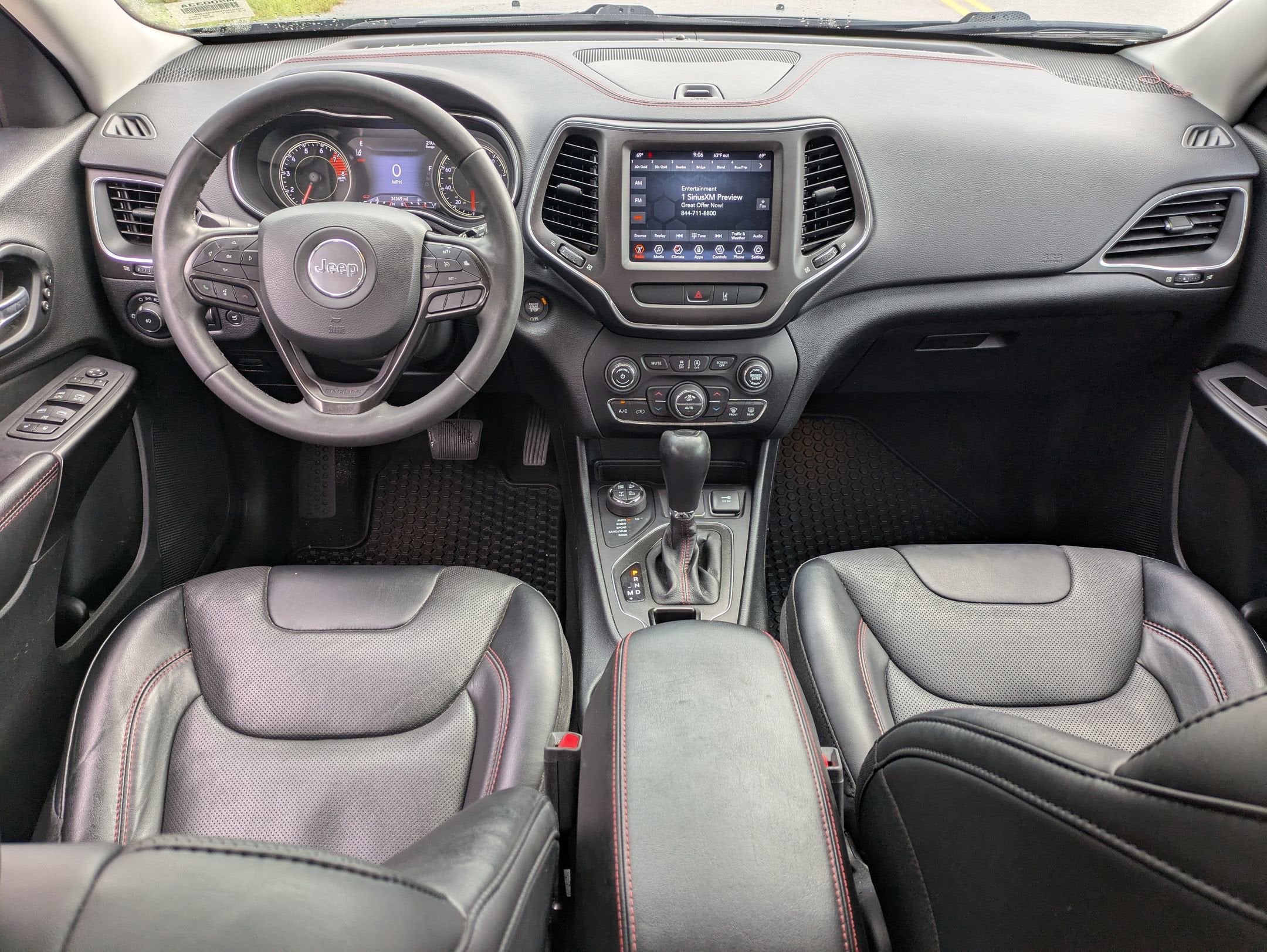 2022 Jeep Cherokee Trailhawk