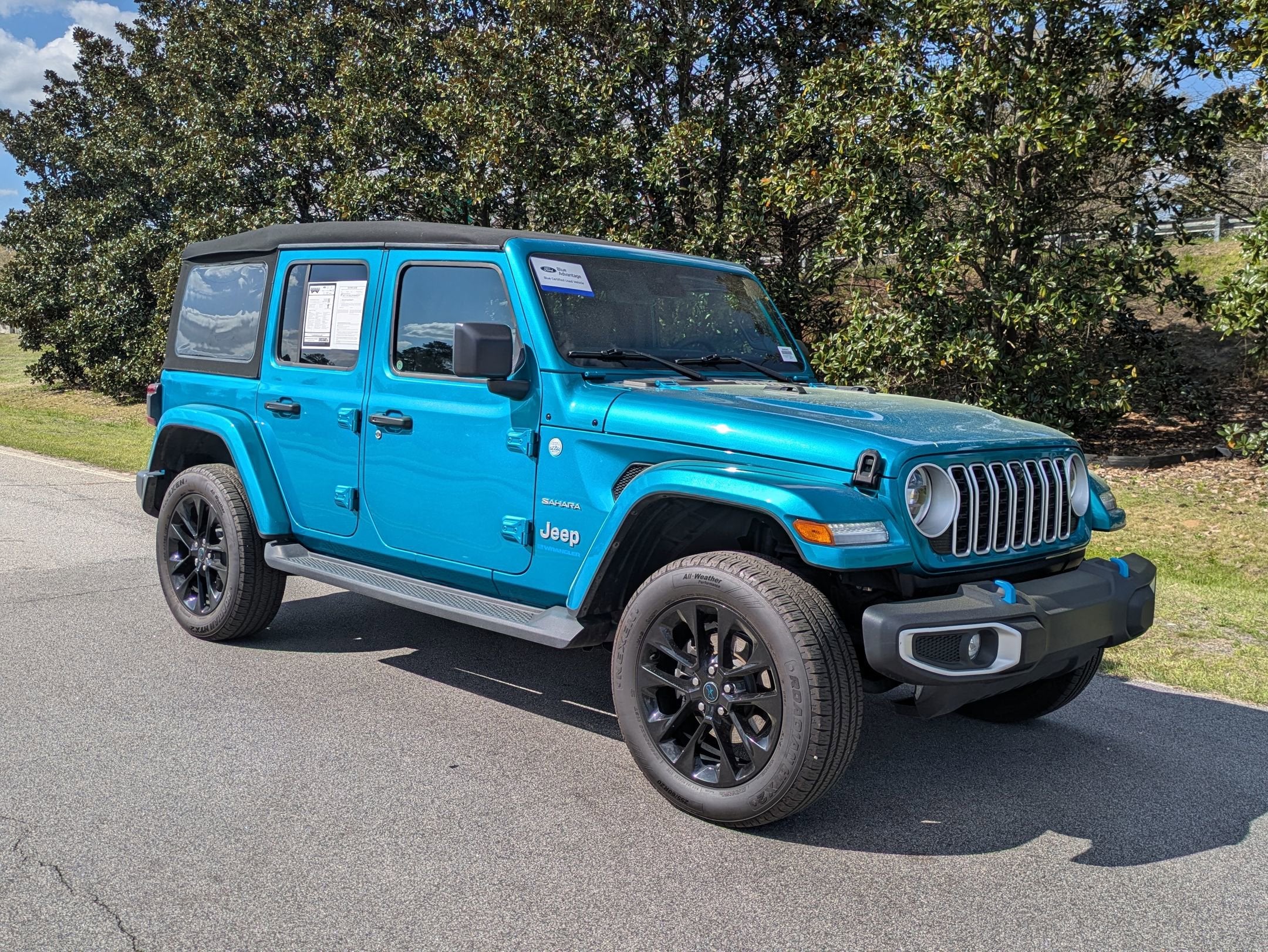 2024 Jeep Wrangler 4xe Sahara