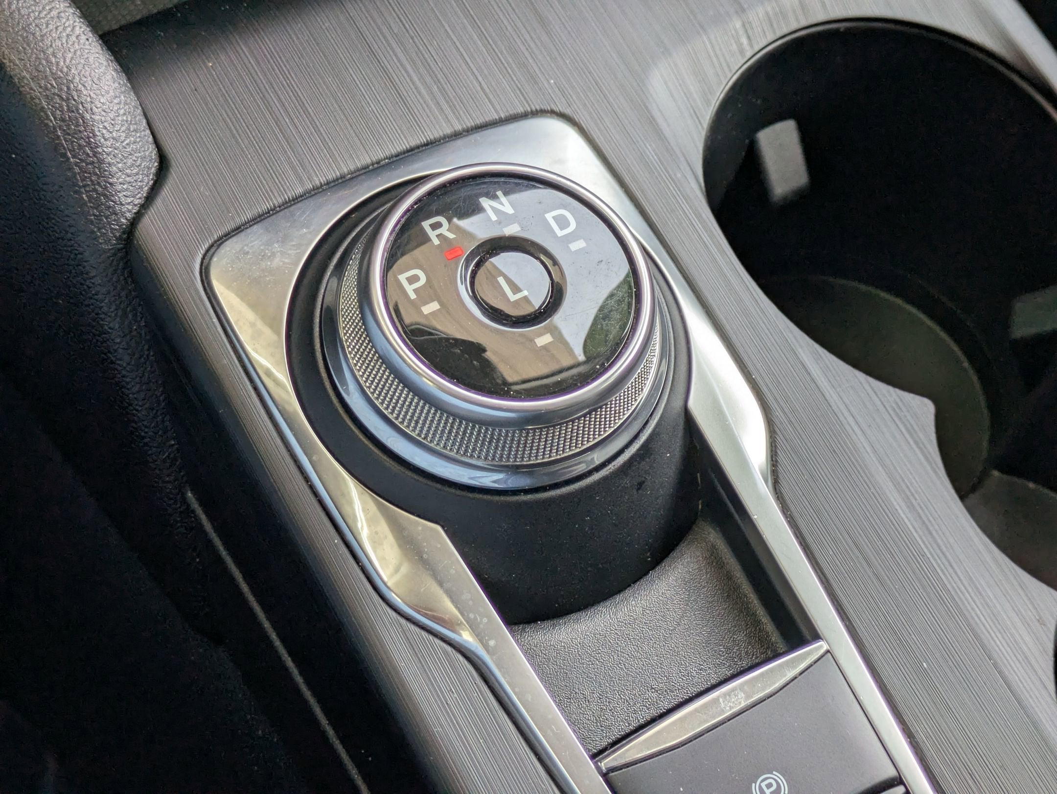 2022 Ford Escape Titanium Hybrid