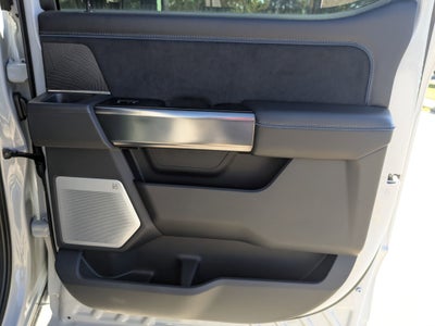 2025 Ford Super Duty F-250 SRW F-250® Platinum®