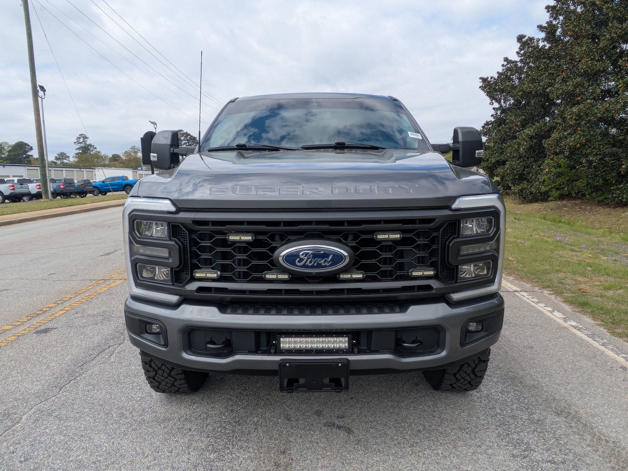 2023 Ford Super Duty F-250 SRW LARIAT