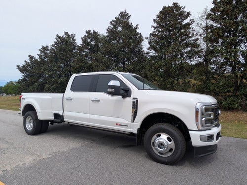 2026 Ford Super Duty F-350 DRW Platinum