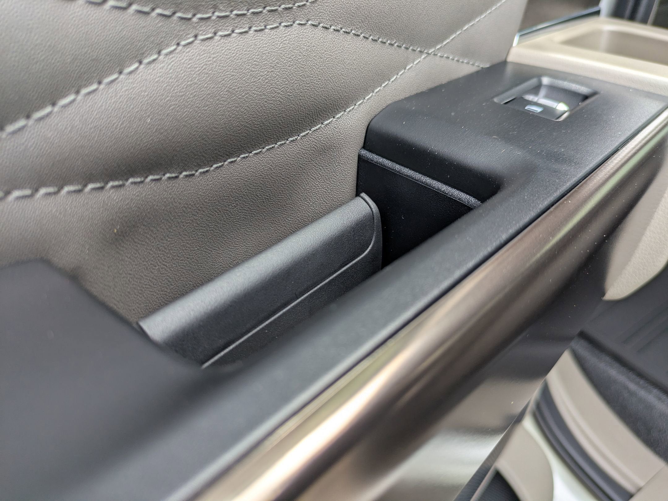 2026 Ford Super Duty F-350 DRW Platinum