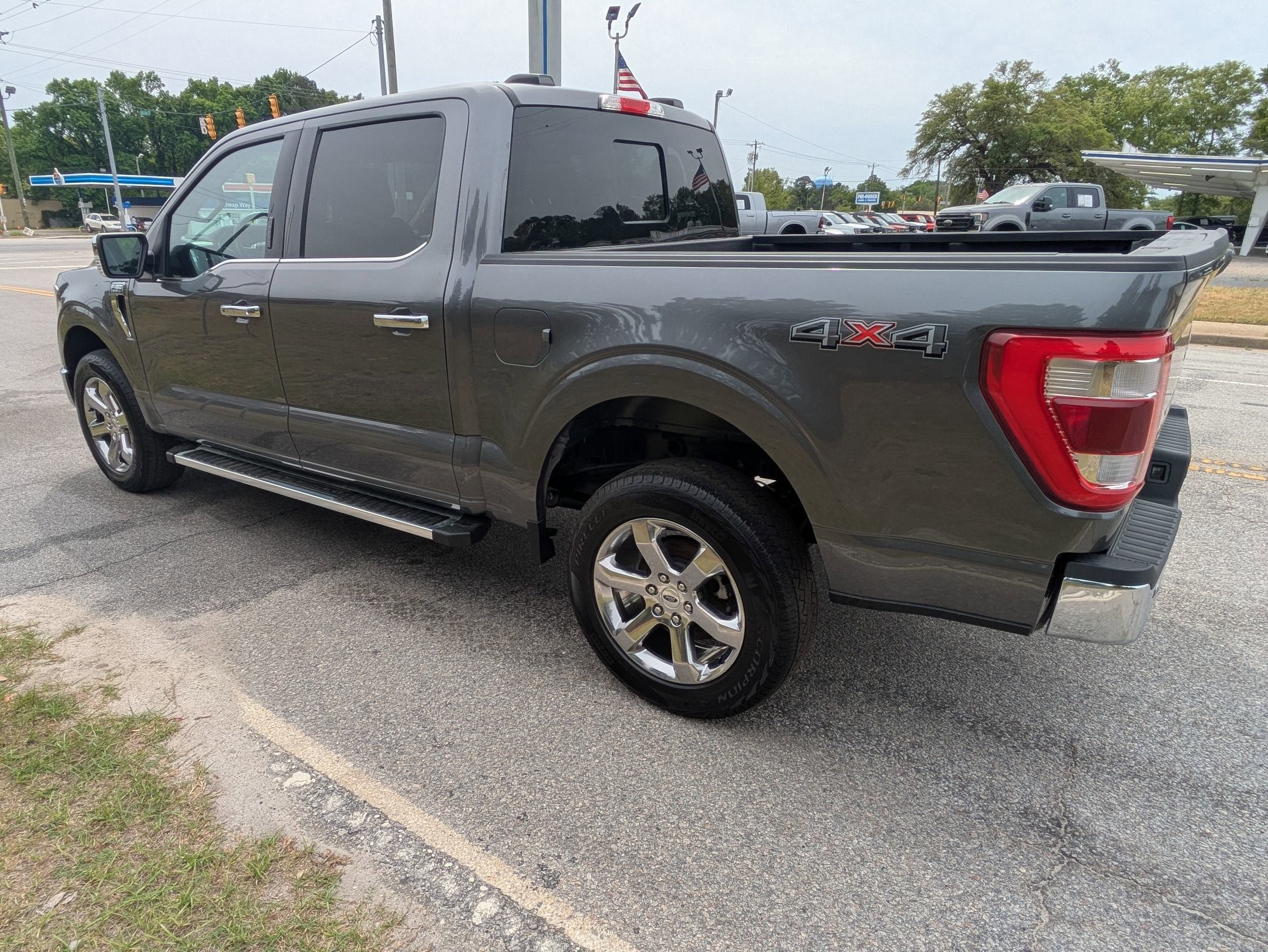 2023 Ford F-150 LARIAT