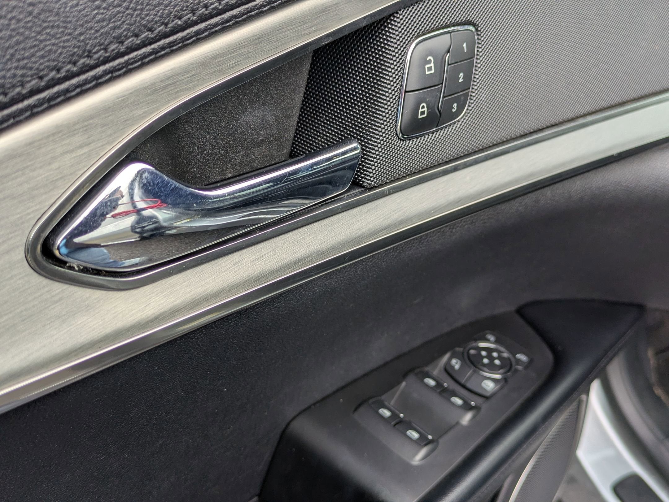 2020 Lincoln Nautilus Standard