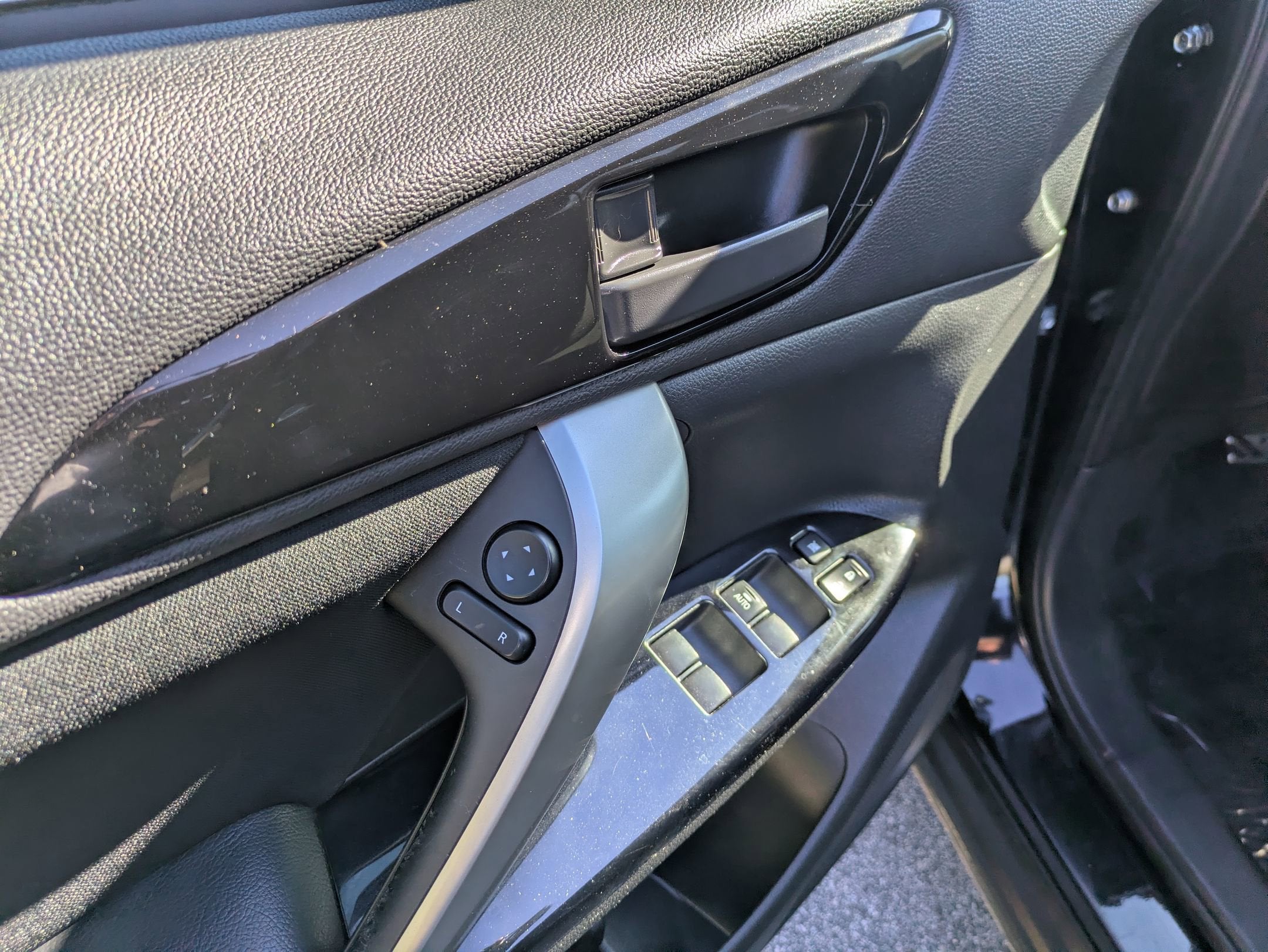 2024 Mitsubishi Eclipse Cross Black Edition