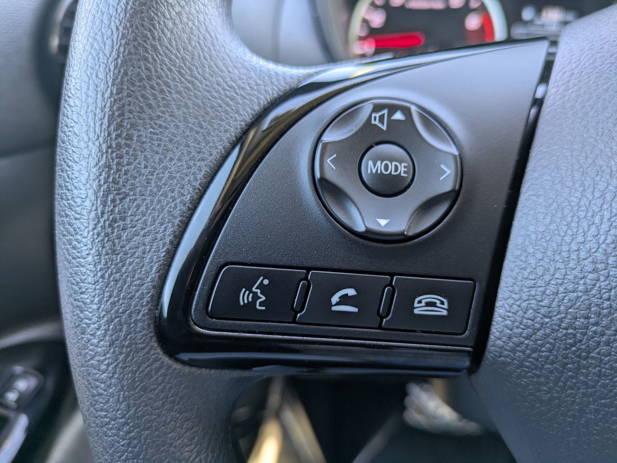 2024 Mitsubishi Eclipse Cross Black Edition