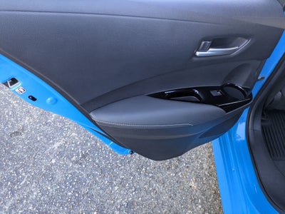 2020 Toyota Corolla Hatchback SE