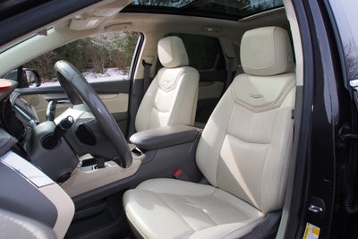 2018 Cadillac XT5 Luxury AWD