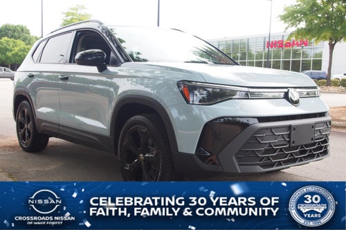 2025 Volkswagen Taos SE Black