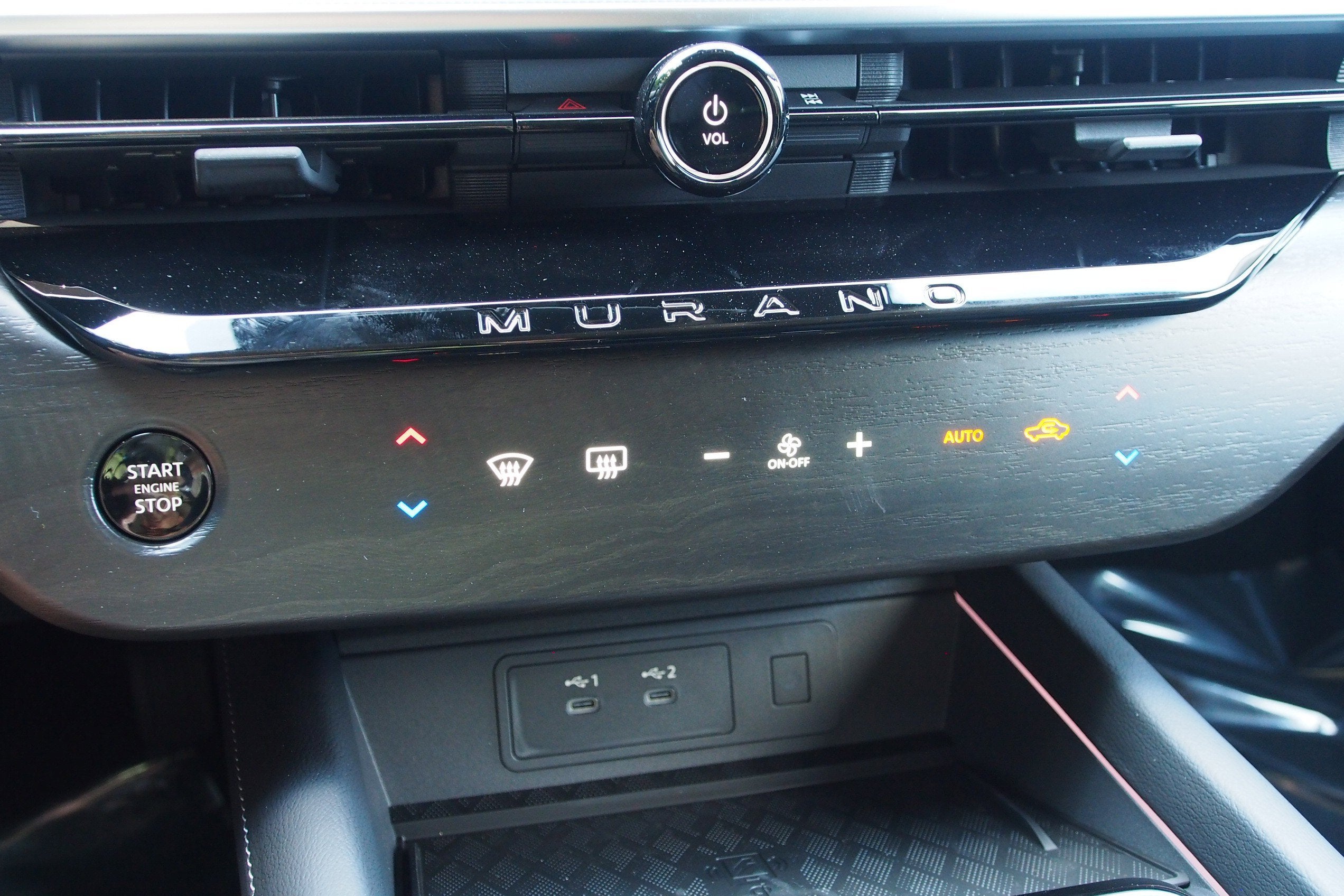 2025 Nissan Murano SL