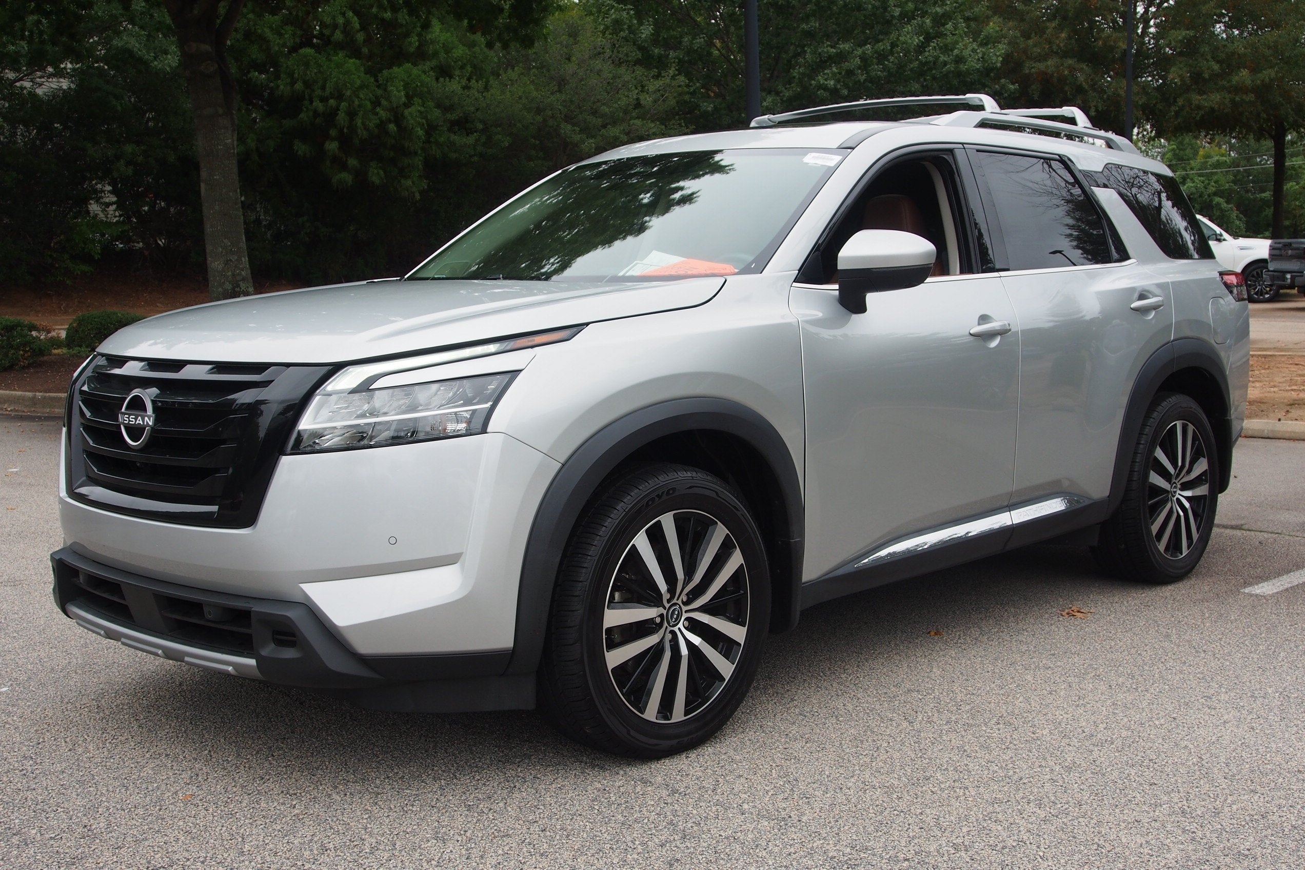 2024 Nissan Pathfinder Platinum