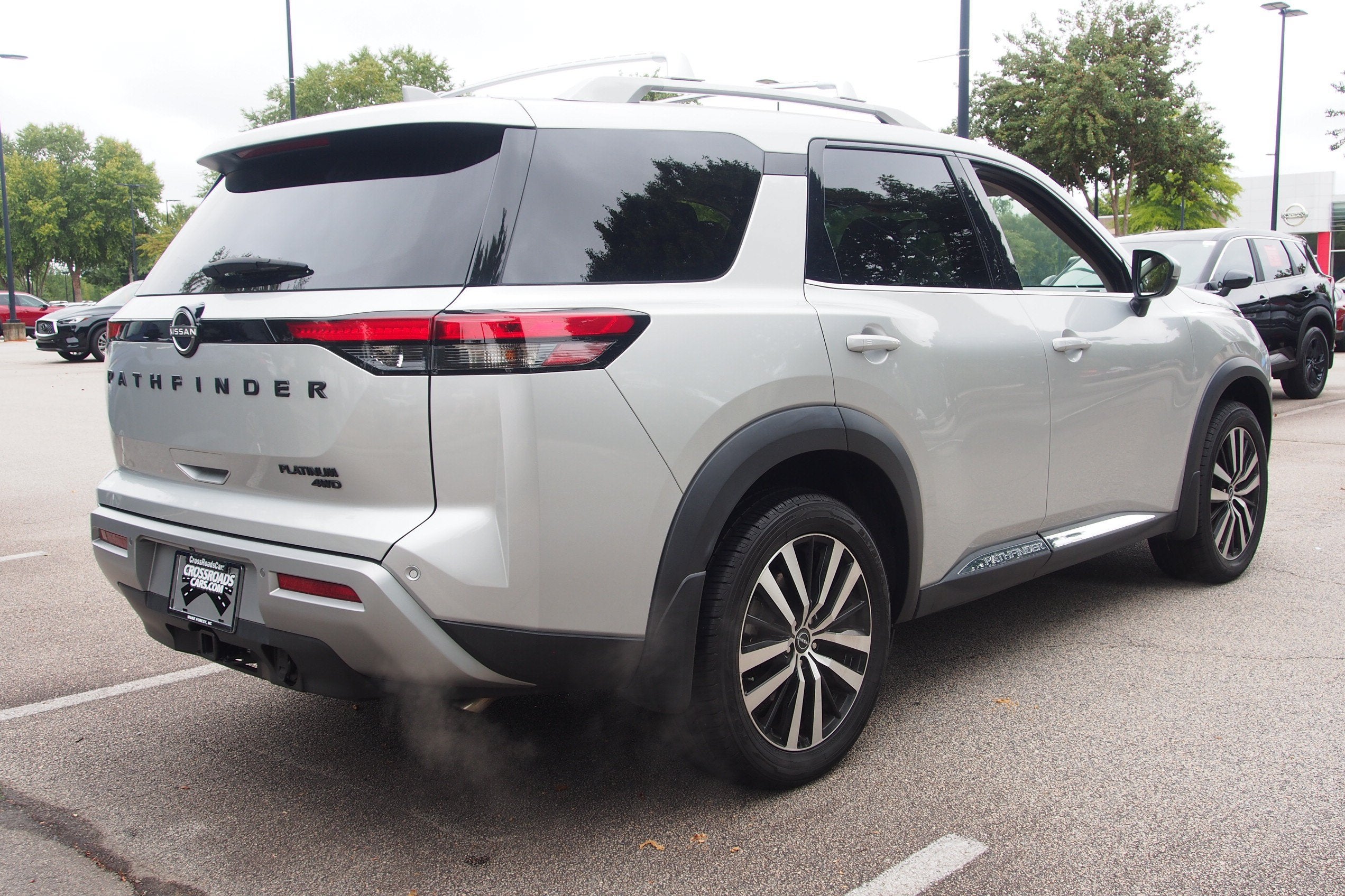 2024 Nissan Pathfinder Platinum