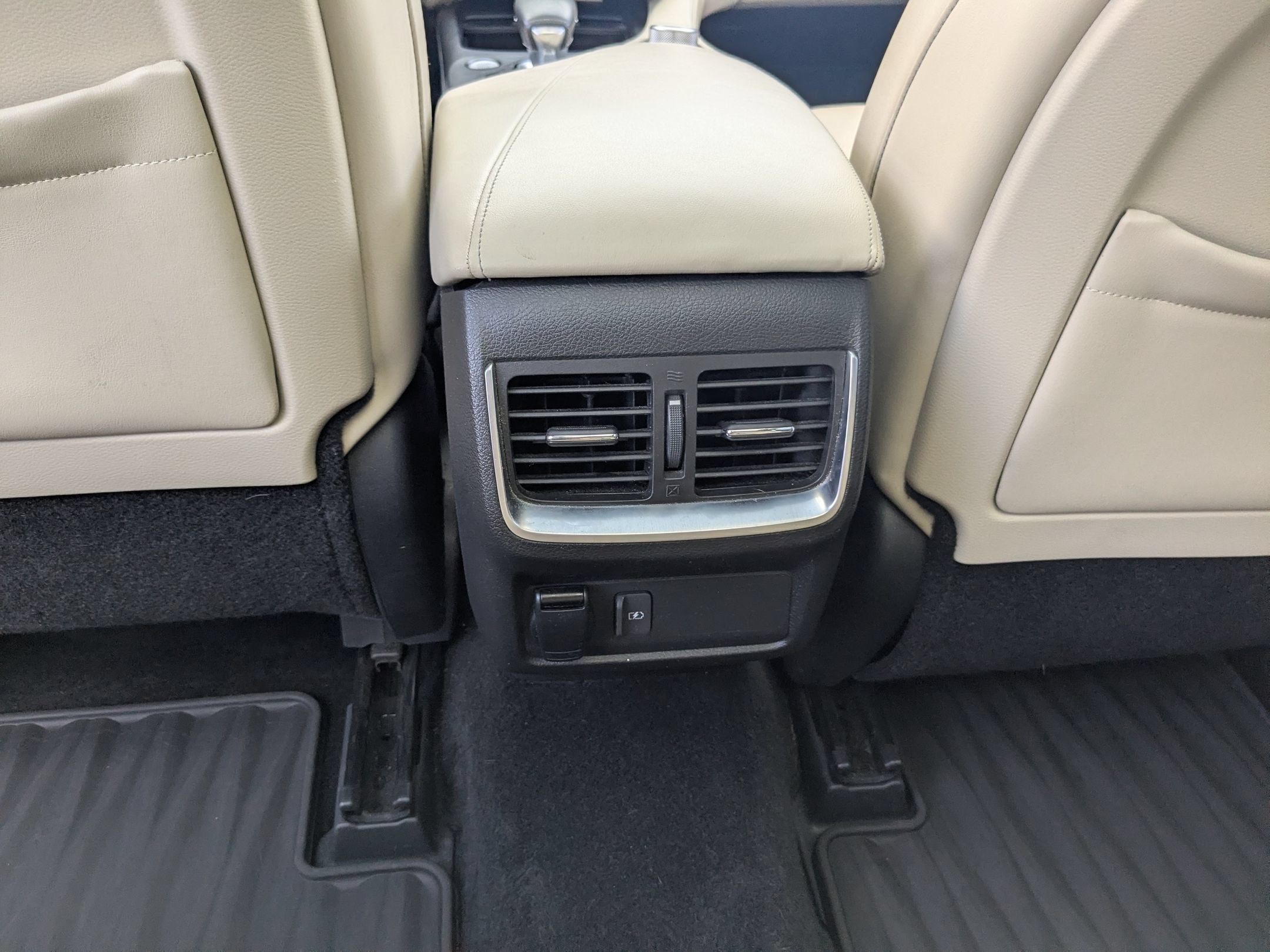 2019 INFINITI QX50 LUXE