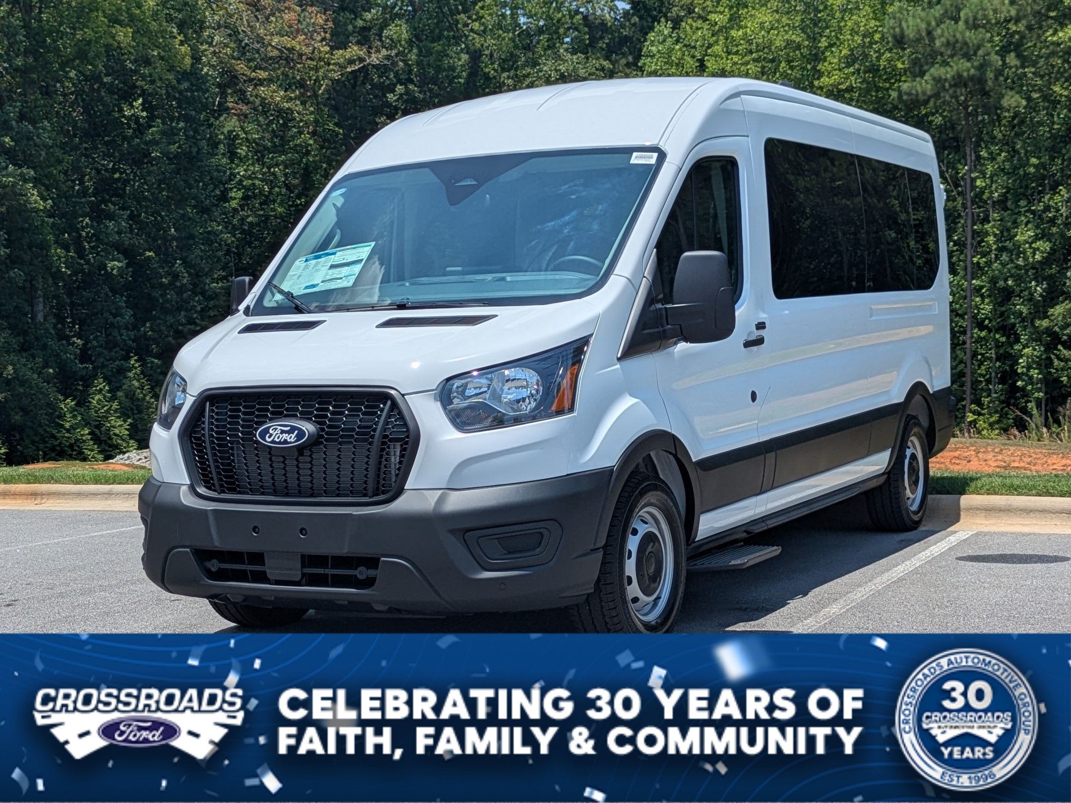 2026 Ford Transit Passenger Wagon XL