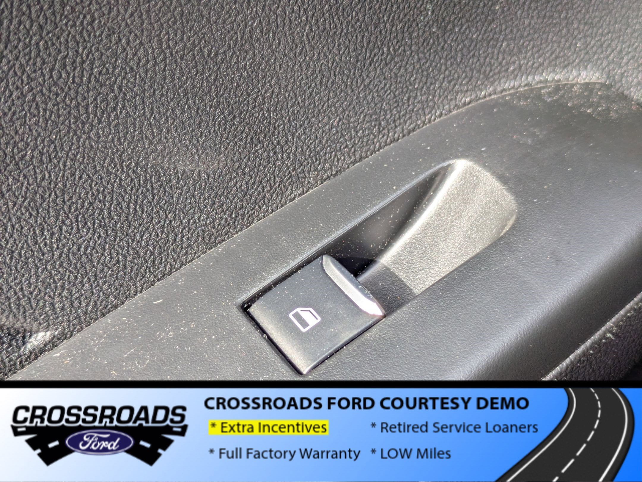 2025 Ford Escape ST-Line - Crossroads Courtesy Demo