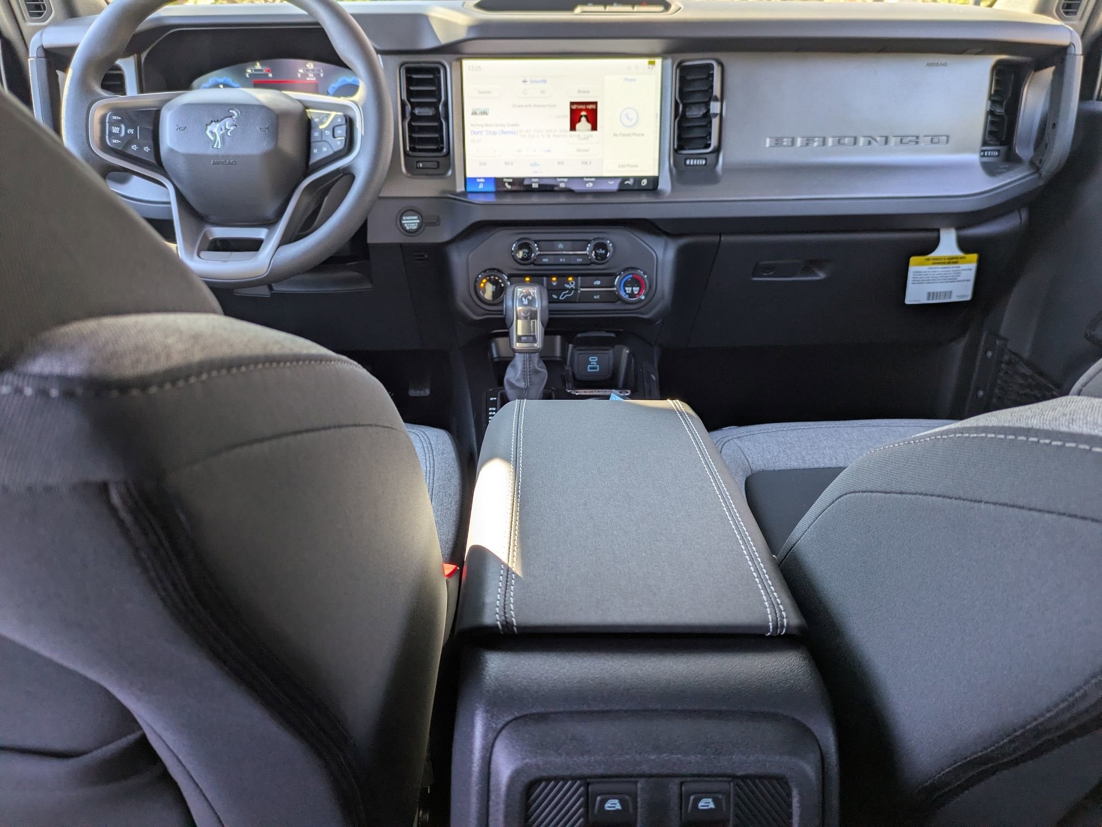 2025 Ford Bronco Base