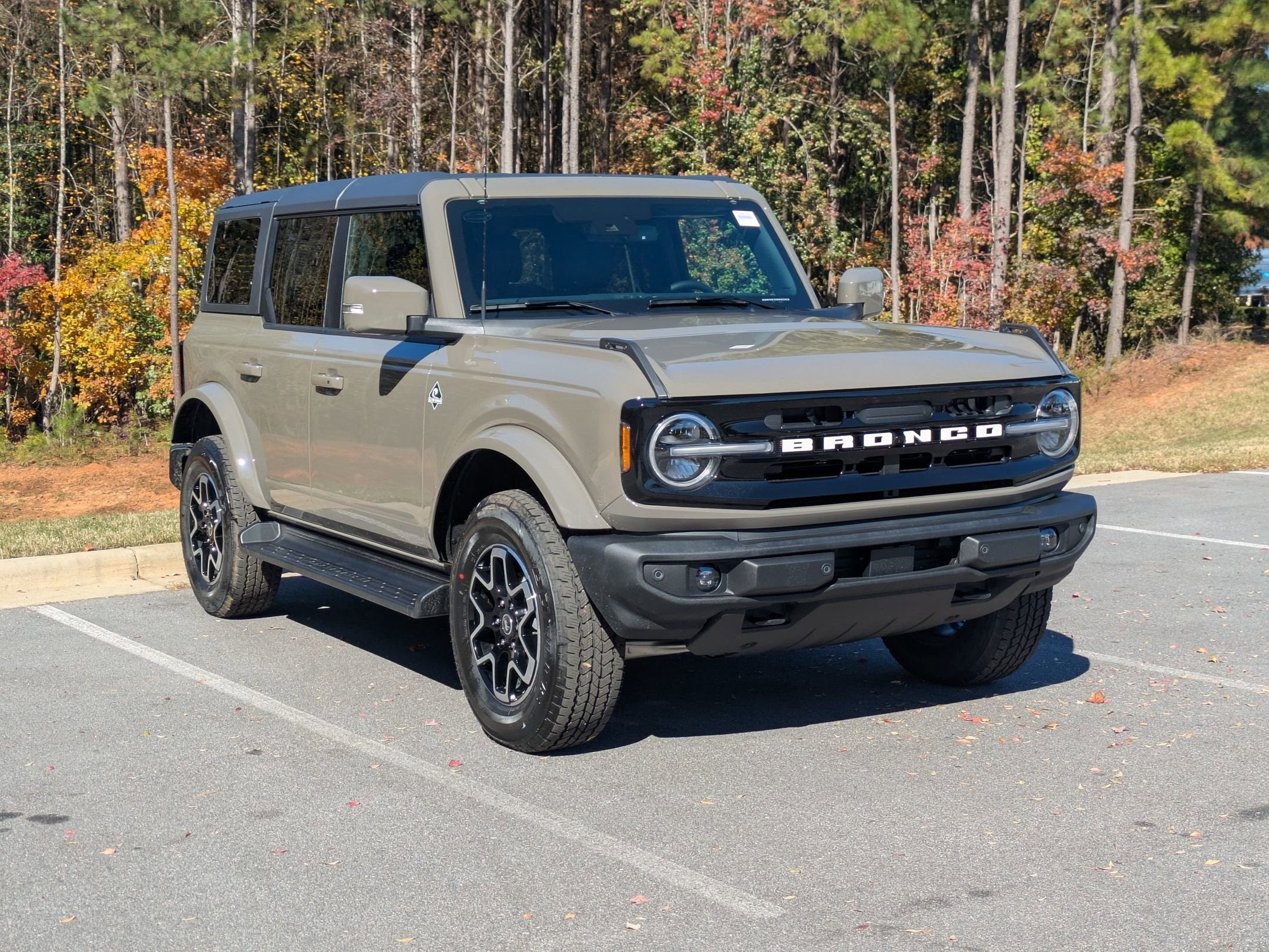 2025 Ford Bronco Outer Banks