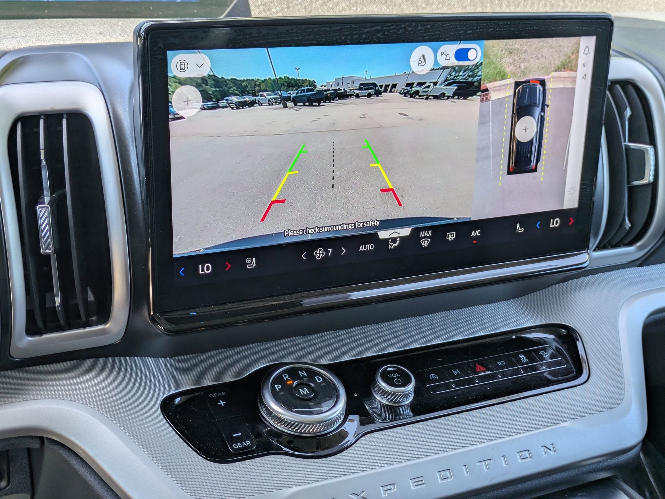 2025 Ford Expedition Active