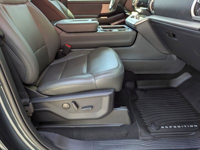 2026 Ford Expedition Active - Crossroads Courtesy Demo