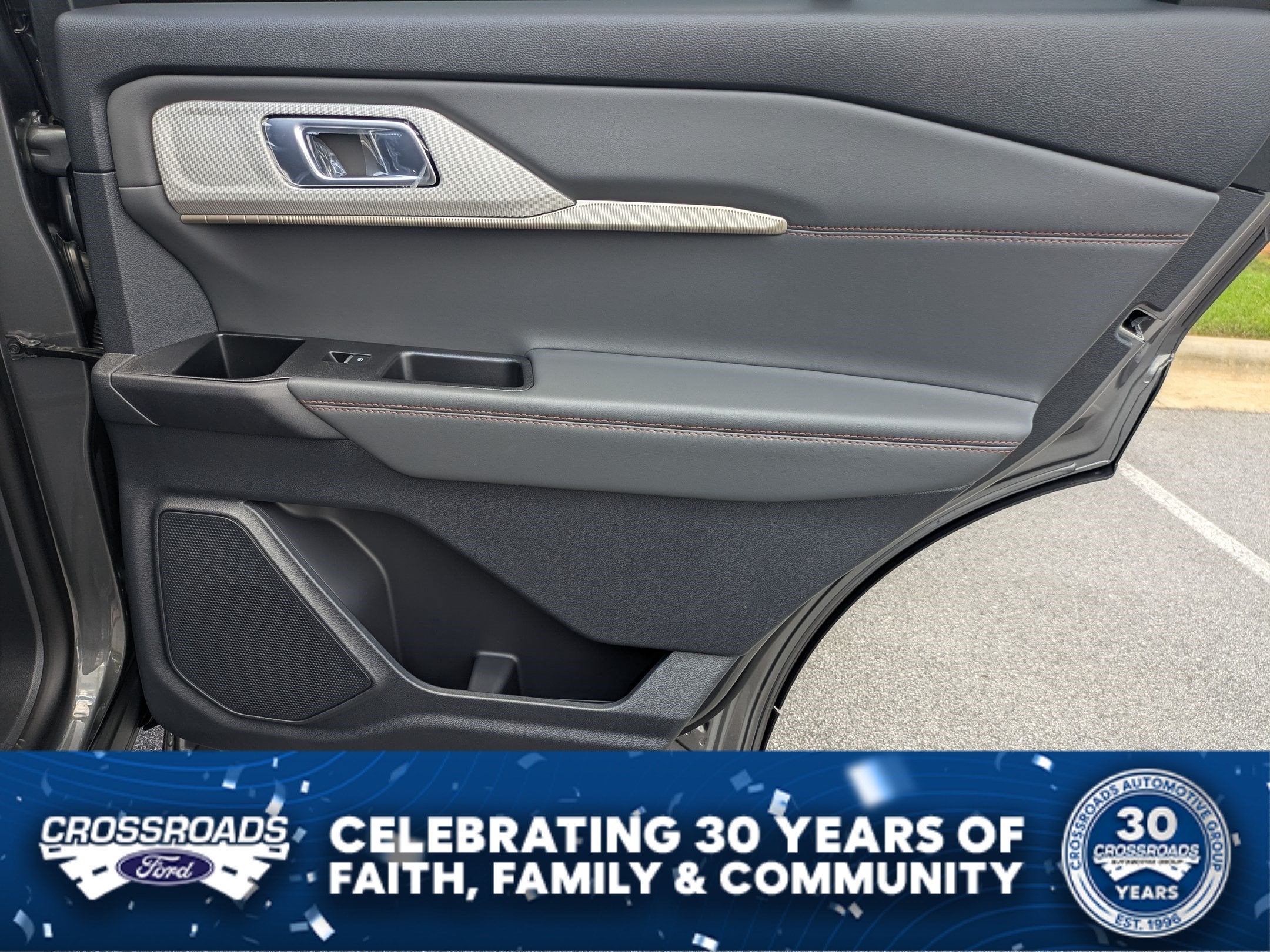 2026 Ford Explorer Active w/100A Pkg