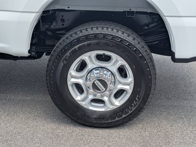 2026 Ford Super Duty F-350 SRW XLT