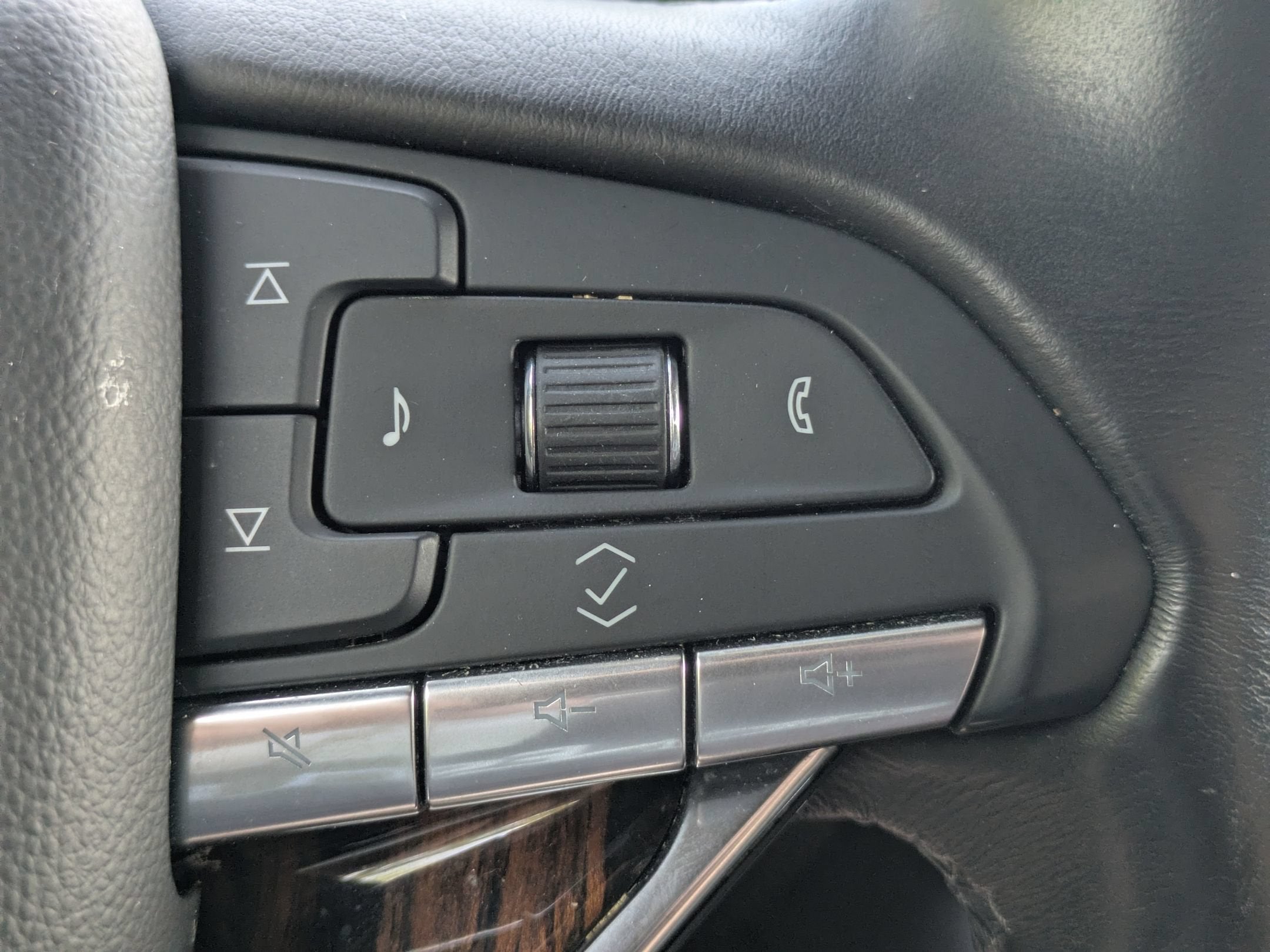2023 Cadillac Escalade 4WD Premium Luxury