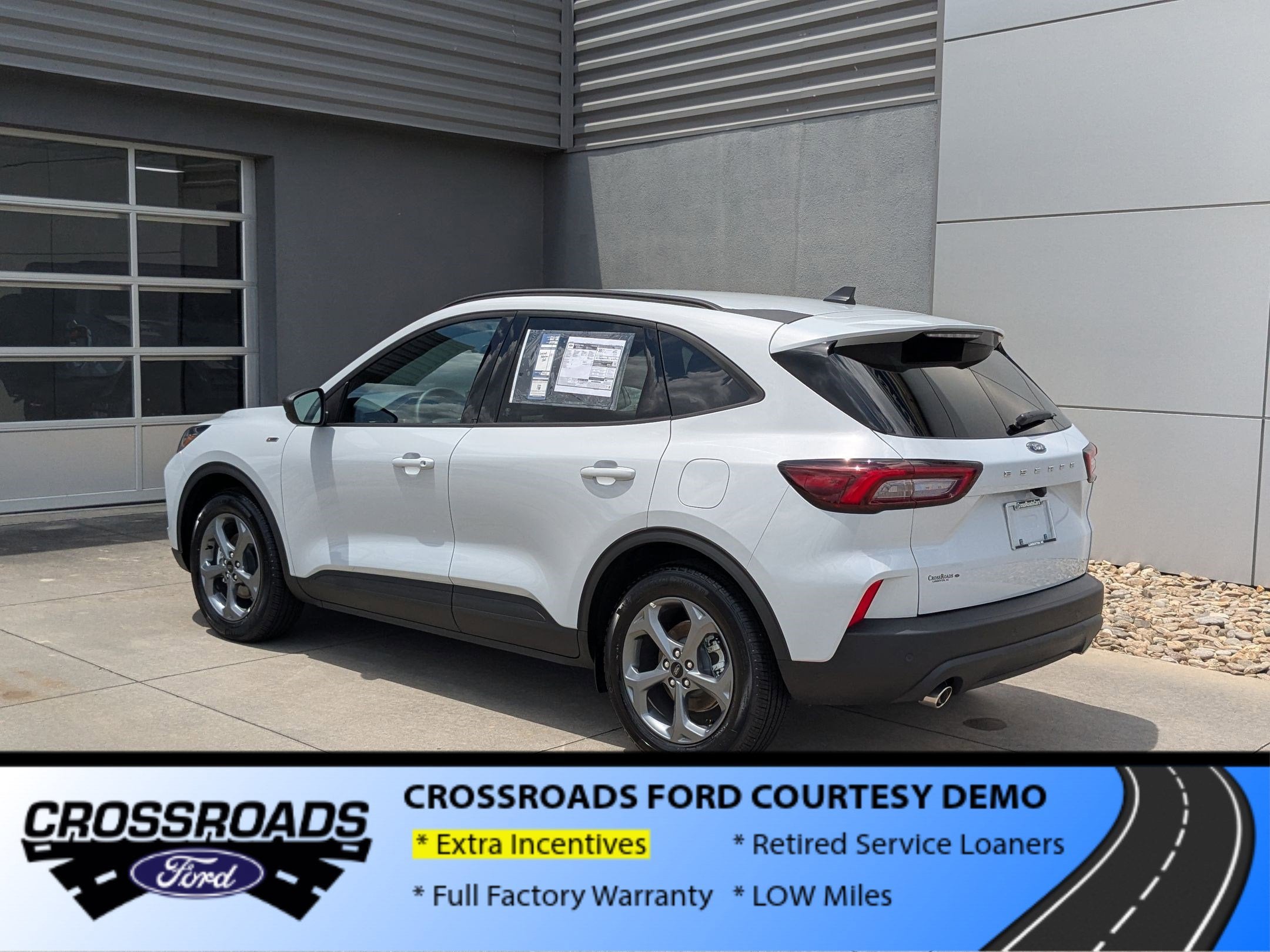 2025 Ford Escape ST-Line - Crossroads Courtesy Demo