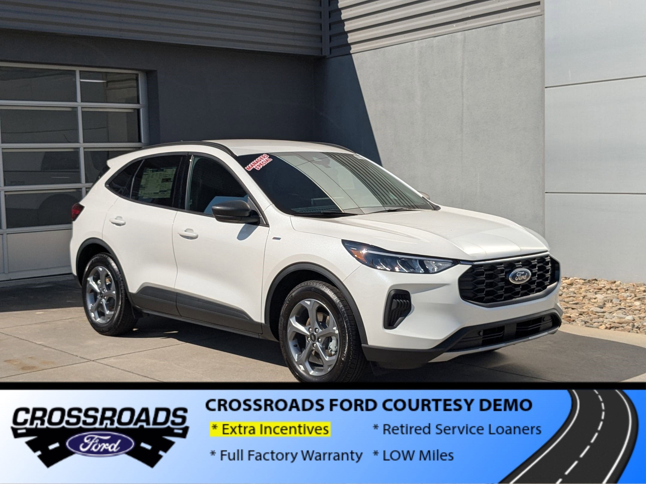 2025 Ford Escape ST-Line - Crossroads Courtesy Demo