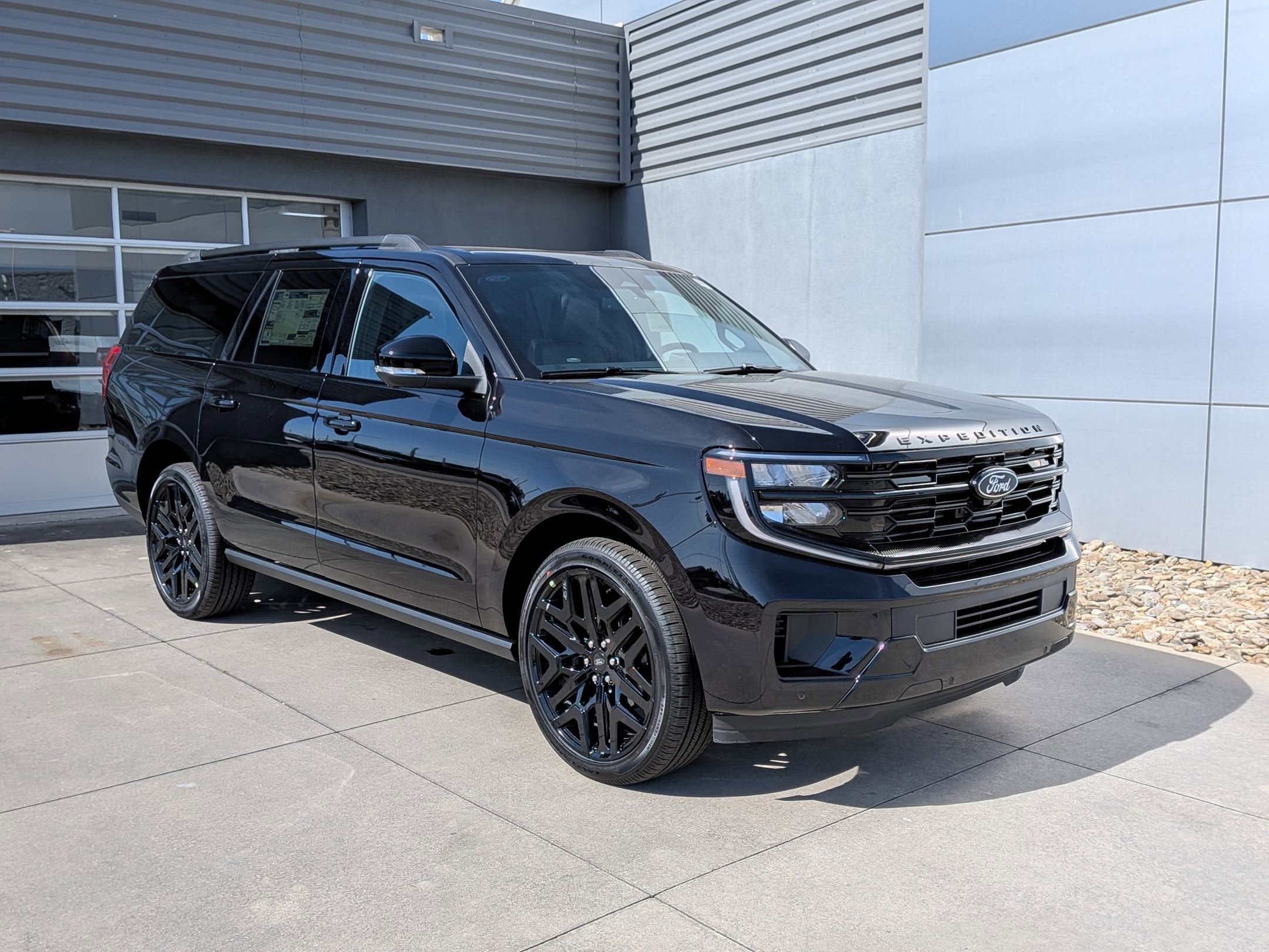 2026 Ford Expedition Max Platinum