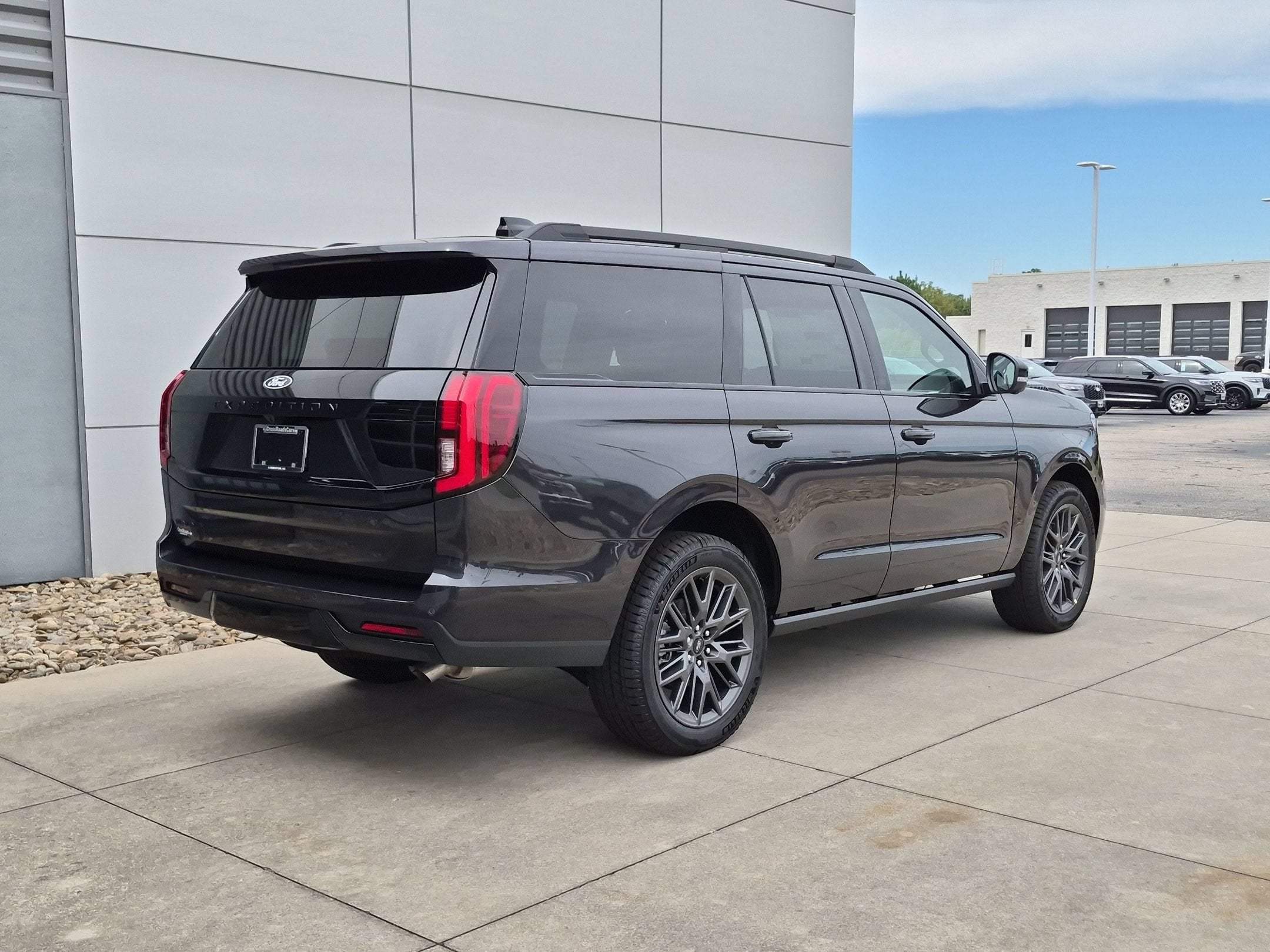 2027 Ford Expedition Platinum