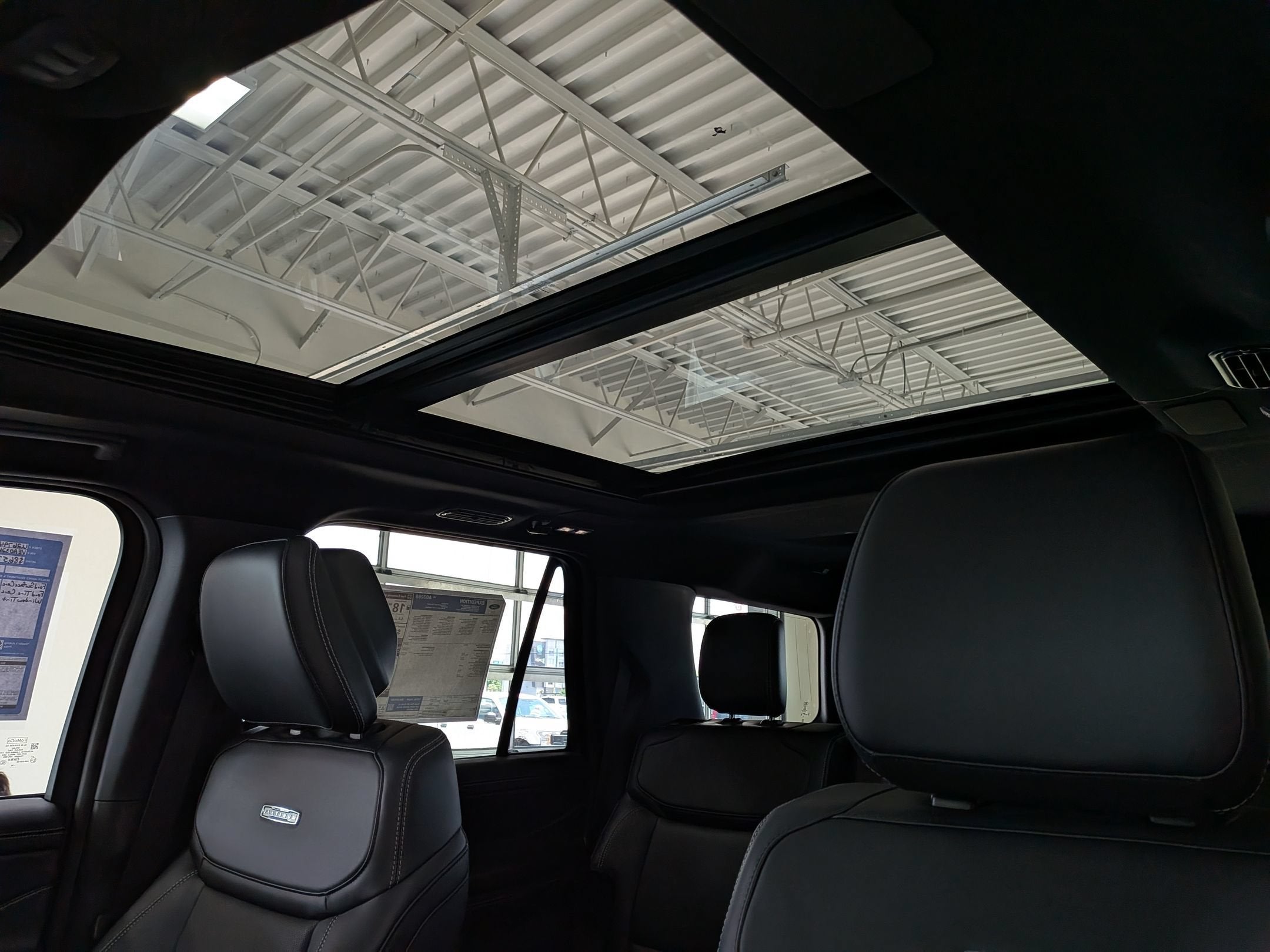 2027 Ford Expedition Platinum