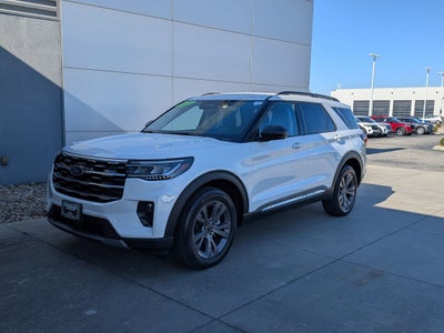 2025 Ford Explorer Active