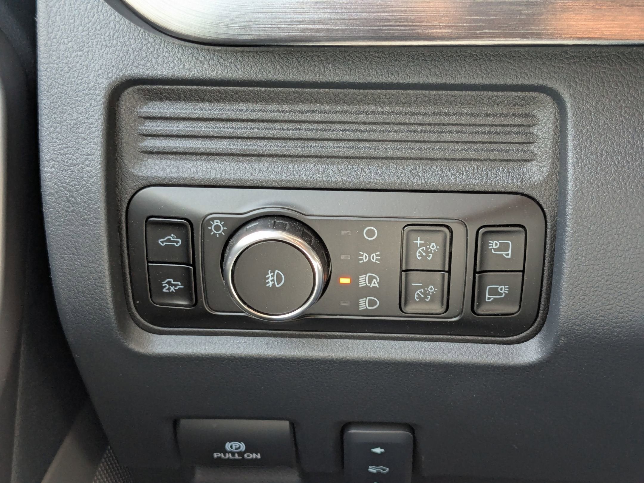 2025 Ford Super Duty F-350 SRW LARIAT