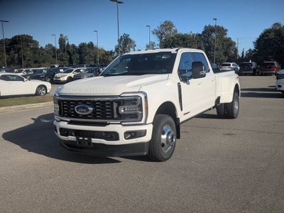 2026 Ford Super Duty F-350 DRW Platinum