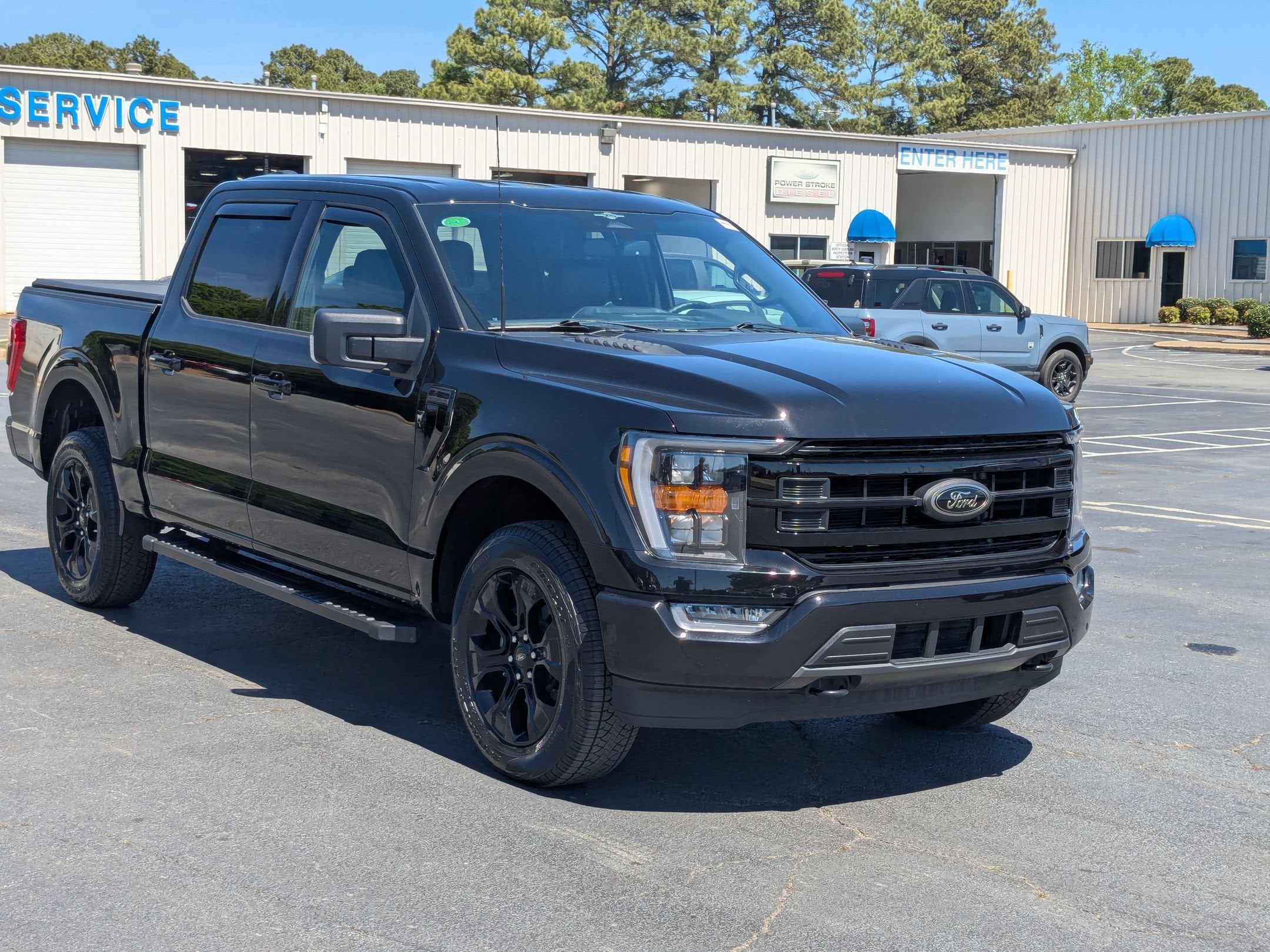 2023 Ford F-150 XLT 4x4 SuperCrew 5-1/2 Box's photo