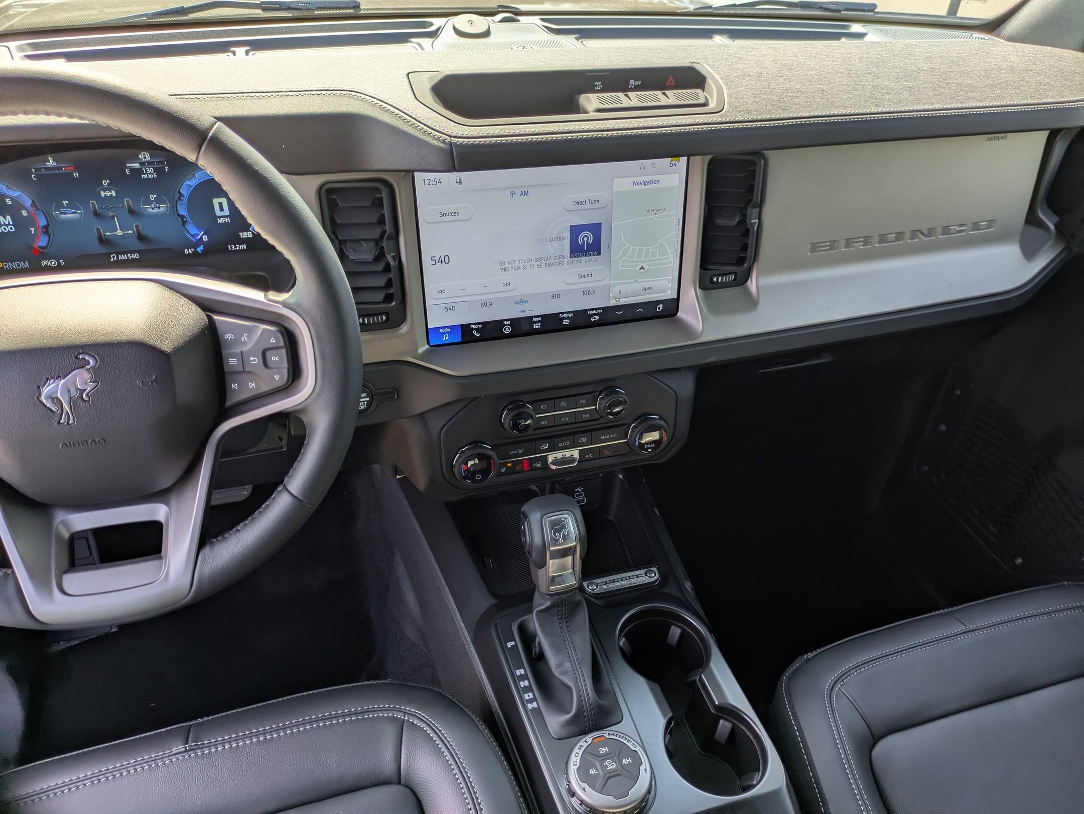 2026 Ford Bronco Outer Banks