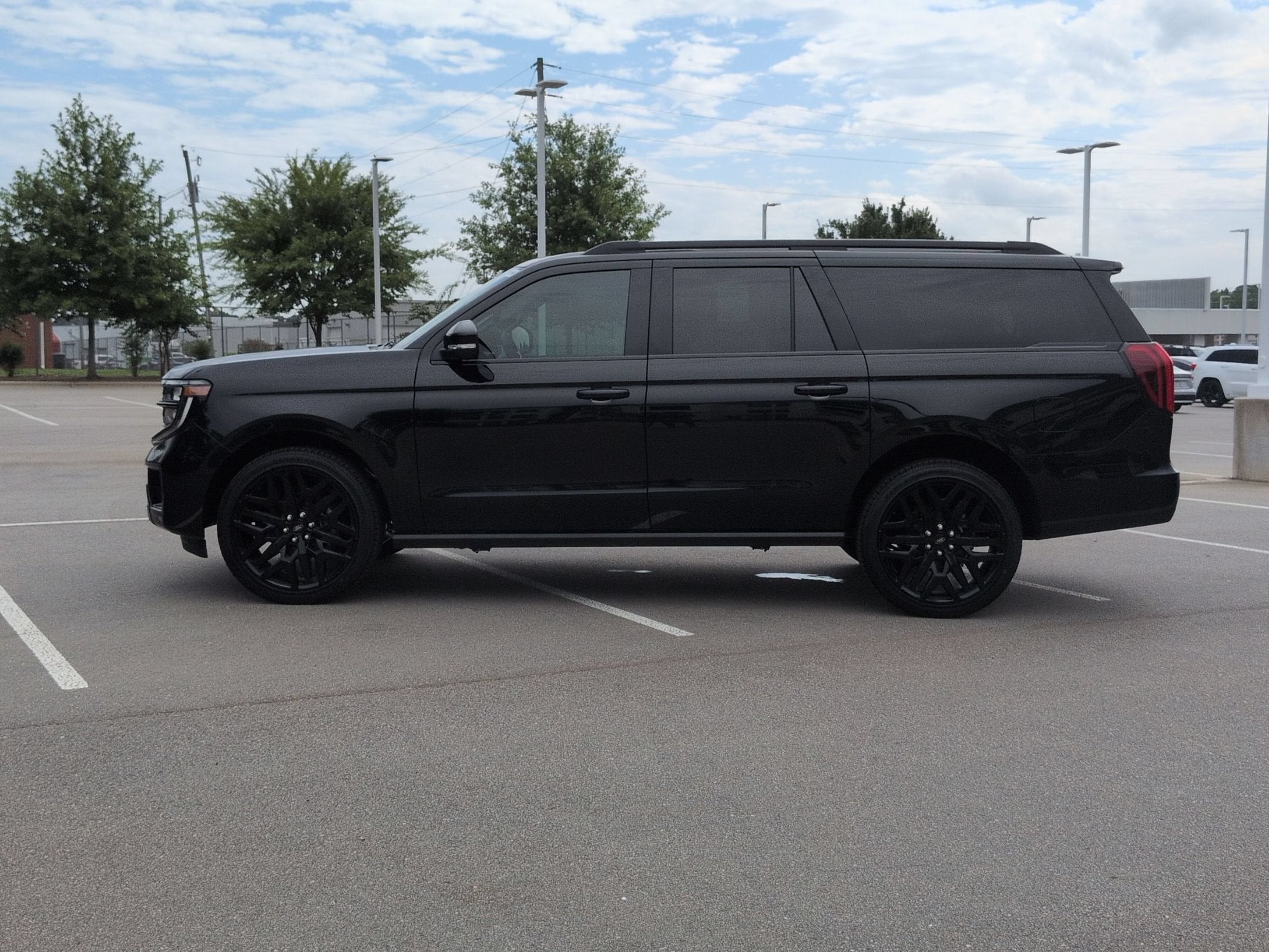 2027 Ford Expedition Max Platinum
