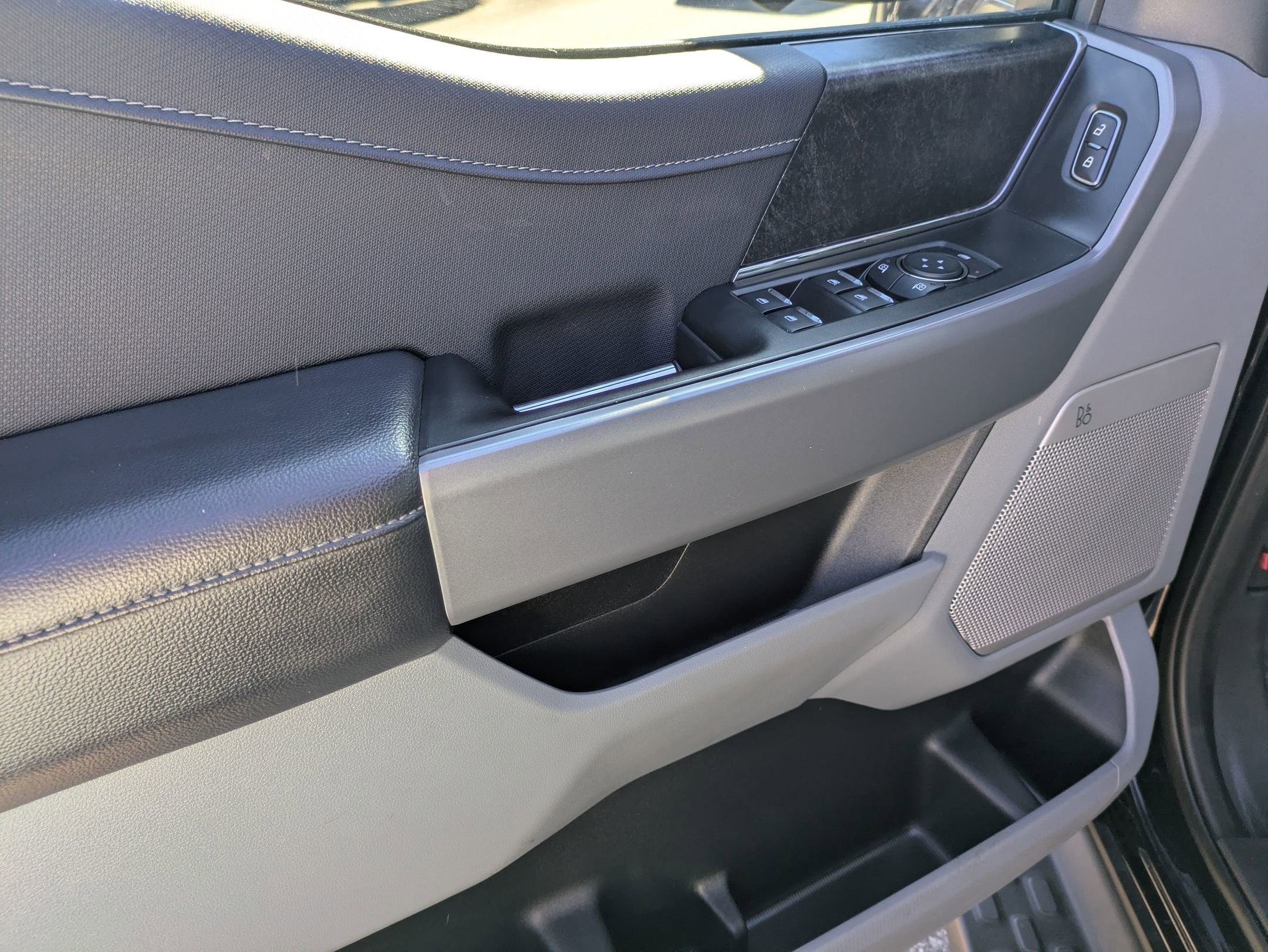 2024 Ford F-150 Lightning Flash